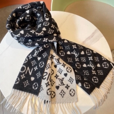 Louis Vuitton Scarf